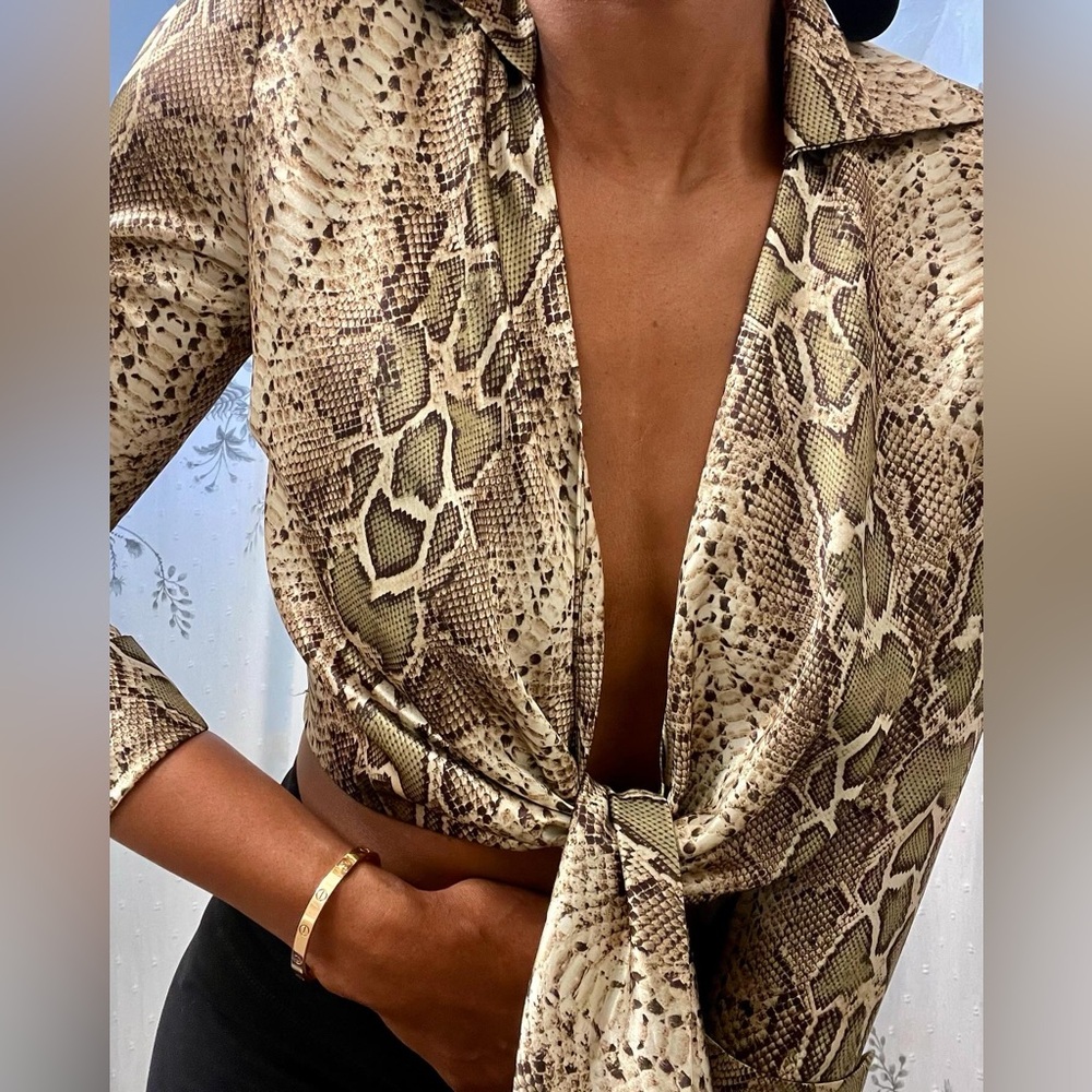 Snake Print Wrap Crop Top - Picture 1 of 6